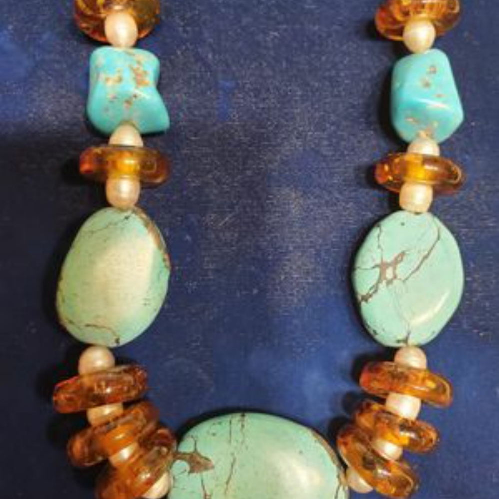 Turquoise necklace - Picture 3 of 3